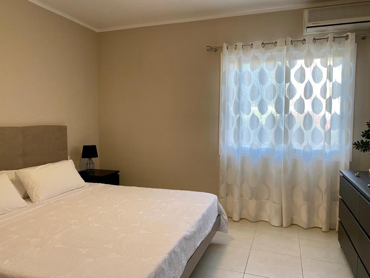 Juangy'S Apartments In Las Adelfas Golf Del Sur ซานมิเกลเดียโบนา ภายนอก รูปภาพ